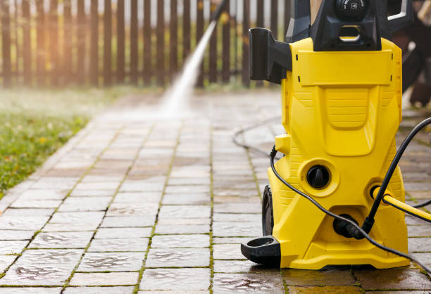 Best Restaurant Pressure Washing  in Sandy Hook, CT